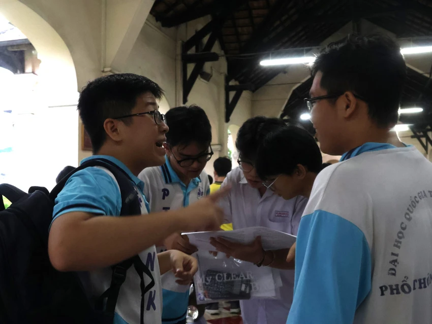 de-toan-thi-tot-nghiep-thpt.jpg