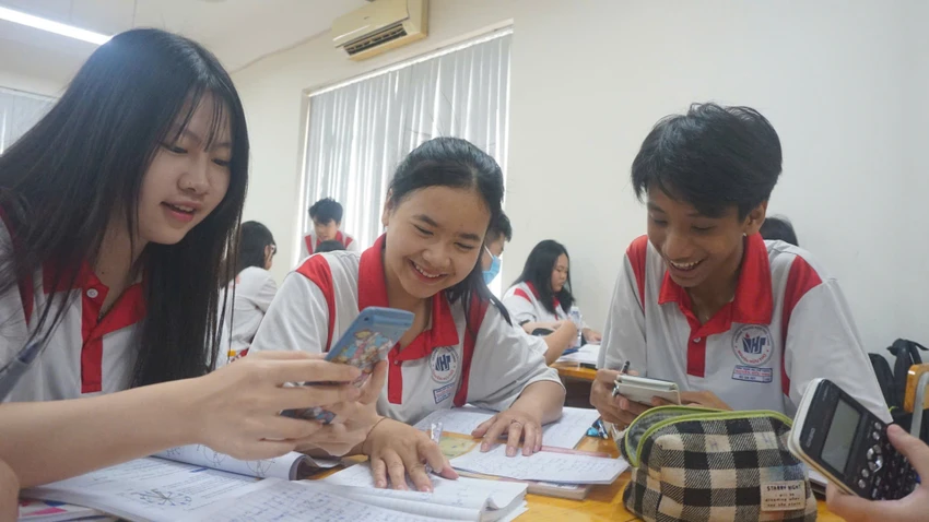 vận động tài trợ