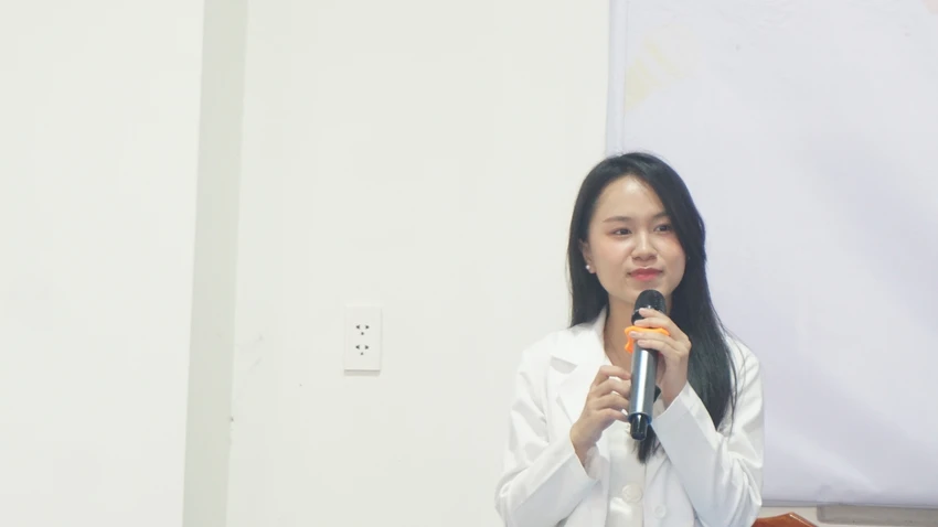 ngay-hoi-huong-nghiep-6.JPG