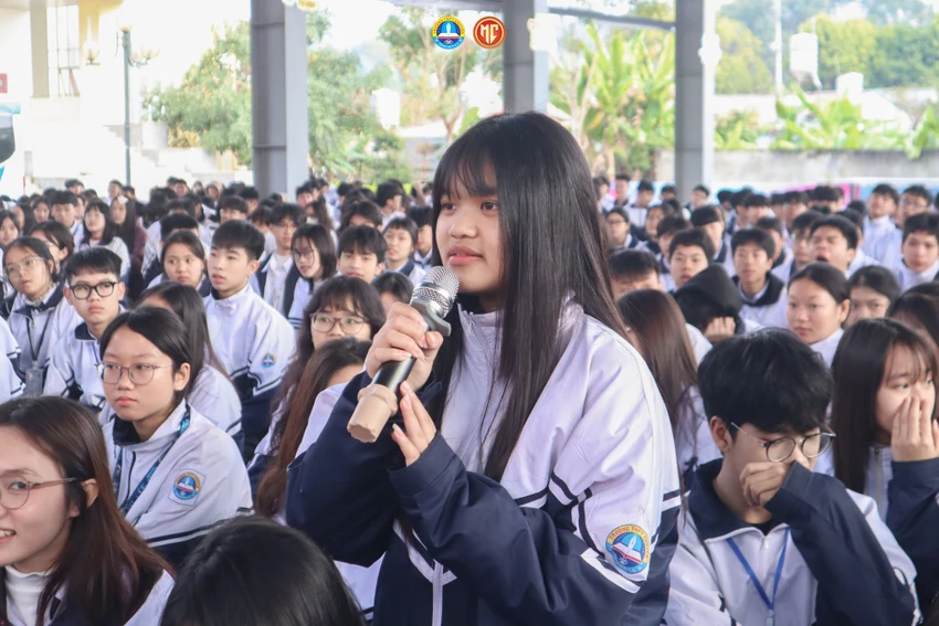 thi lớp 10