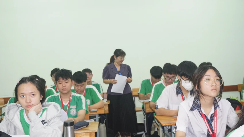 to-hop-truyen-thong-1.JPG