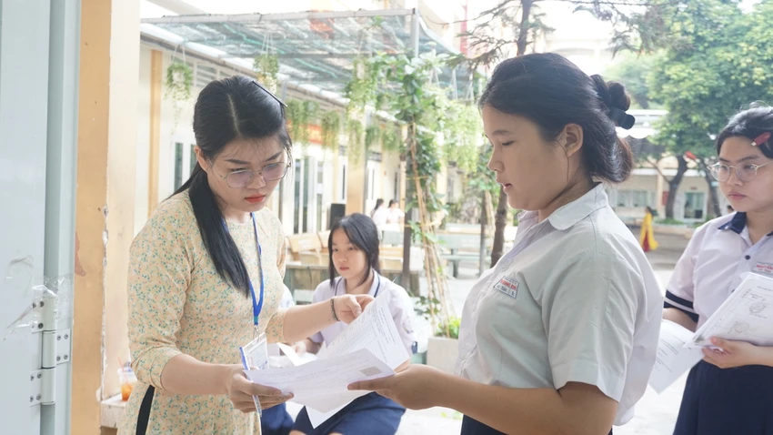 thi lớp 10