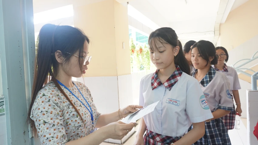 thi lớp 10
