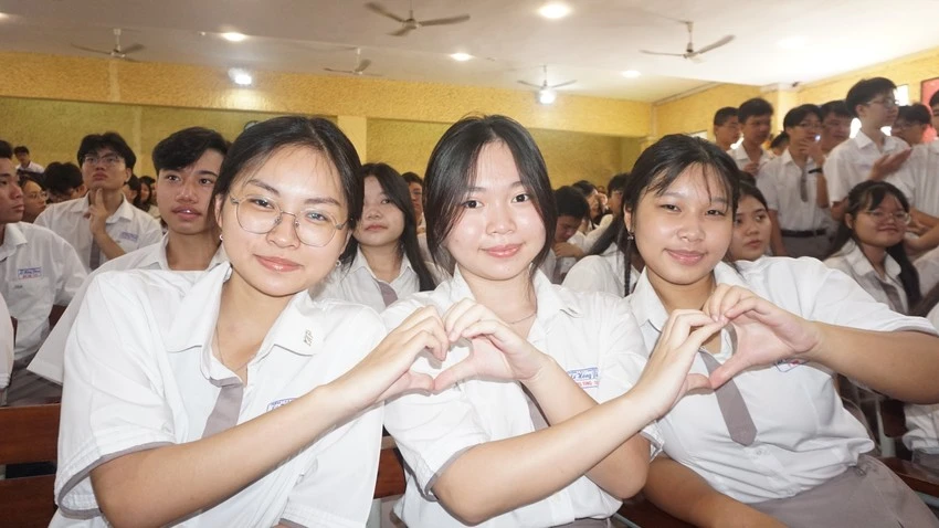 trường chuẩn quốc gia