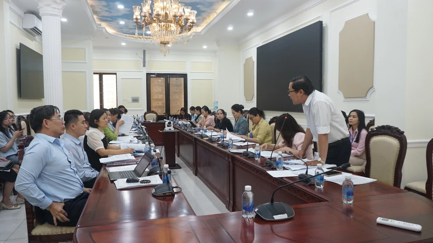 hoc-sinh-tieu-hoc-1.JPG