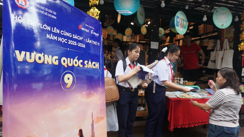 lon-len-cung-sach-6.JPG