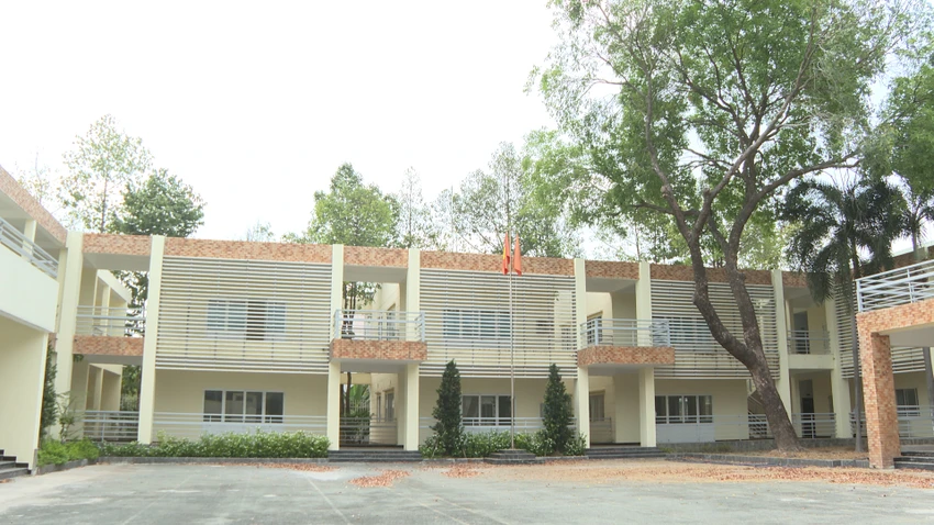 truong-thpt-3.jpg