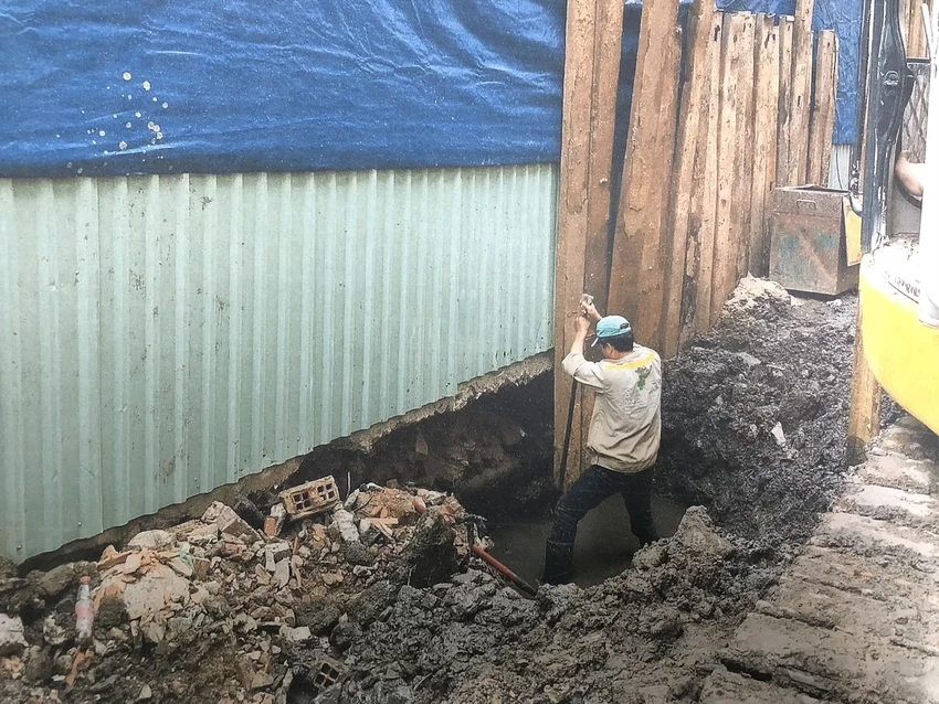Dù xây dựng công trình vào ban ngày hay ban đêm thì cũng phải tuân thủ quy định pháp luật về xây dựng. Ảnh minh họa: NC