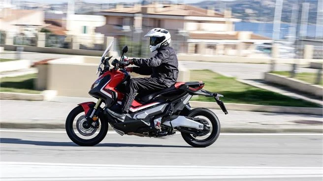 Triệu hồi 'siêu xe' ga Honda X-ADV giá 650 triệu ảnh 2 Triệu hồi 'siêu xe' ga Honda X-ADV giá 650 triệu ảnh 2