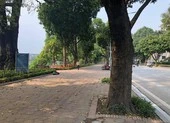 Chùm ảnh: Hà Nội vắng vẻ sau khi siết chặt giãn cách xã hội