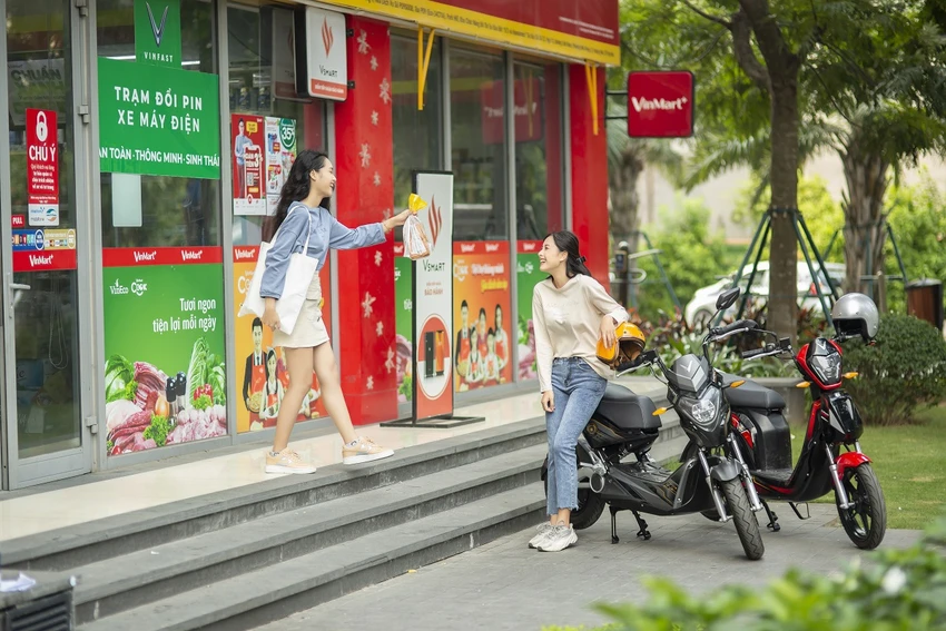 Chương trình ưu đãi siêu khủng dành cho khách hàng mua xe máy điện VinFast.