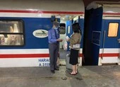 Vé tàu Bắc-Nam giảm giá chỉ còn từ 700 ngàn đồng