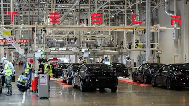 Với cơ sở thứ 2, Tesla sẽ bổ sung thêm 450.000 xe mỗi năm. Ảnh: Carnewschina Với cơ sở thứ 2, Tesla sẽ bổ sung thêm 450.000 xe mỗi năm. Ảnh: Carnewschina