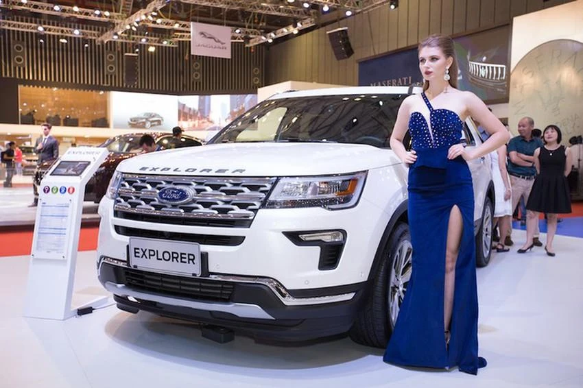 xe nhập khẩu