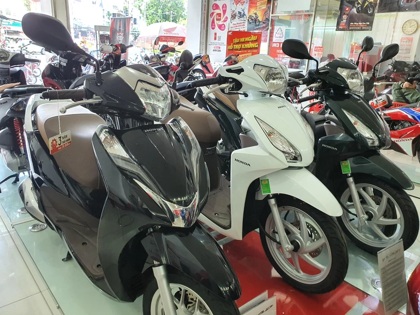 Honda Vision bất ngờ hạ giá bán. Ảnh: TN