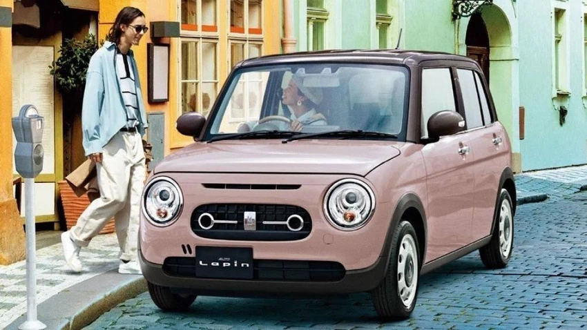 Chiếc xe nhỏ gọn có giá khởi điểm 242 triệu đồng. Chiếc xe nhỏ gọn có giá khởi điểm 242 triệu đồng.