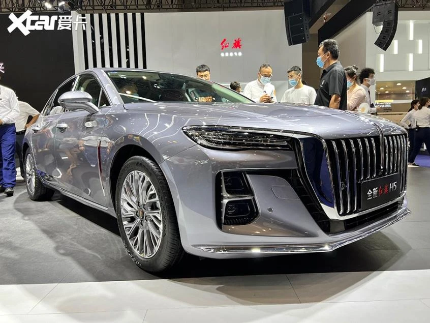 Hongqi H5 mới tại Triển lãm ô tô Trùng Khánh 2022. Ảnh: Carnewschina Hongqi H5 mới tại Triển lãm ô tô Trùng Khánh 2022. Ảnh: Carnewschina