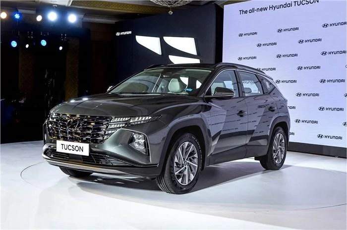 Hyundai Tucson mới ra mắt tại Ấn Độ với giá chỉ từ 815 triệu đồng. Ảnh: Autocarindia