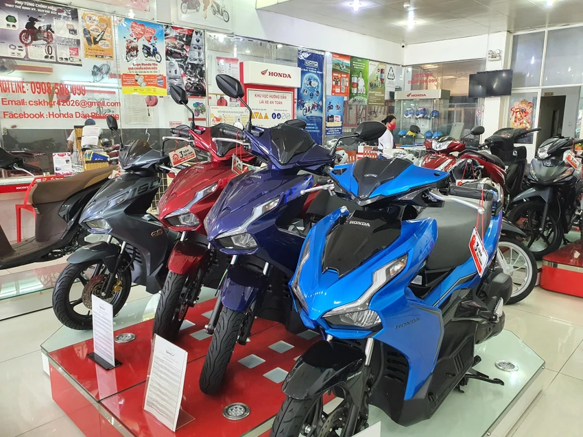 Honda Air Blade đang có giá bán chưa tới 41 triệu đồng. Ảnh: TN Honda Air Blade đang có giá bán chưa tới 41 triệu đồng. Ảnh: TN