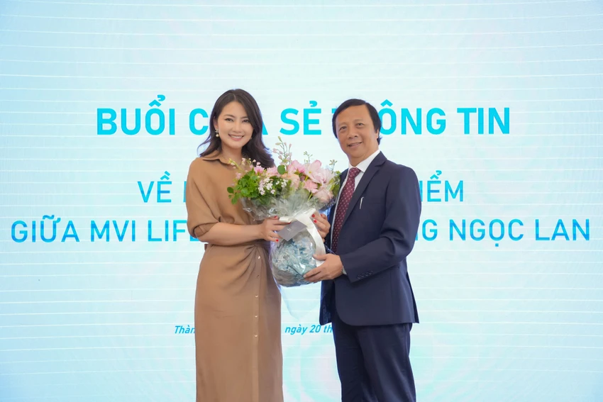 Diễn viên Ngọc Lan tiếp tục duy trì hợp đồng bảo hiểm của mình. Diễn viên Ngọc Lan tiếp tục duy trì hợp đồng bảo hiểm của mình.