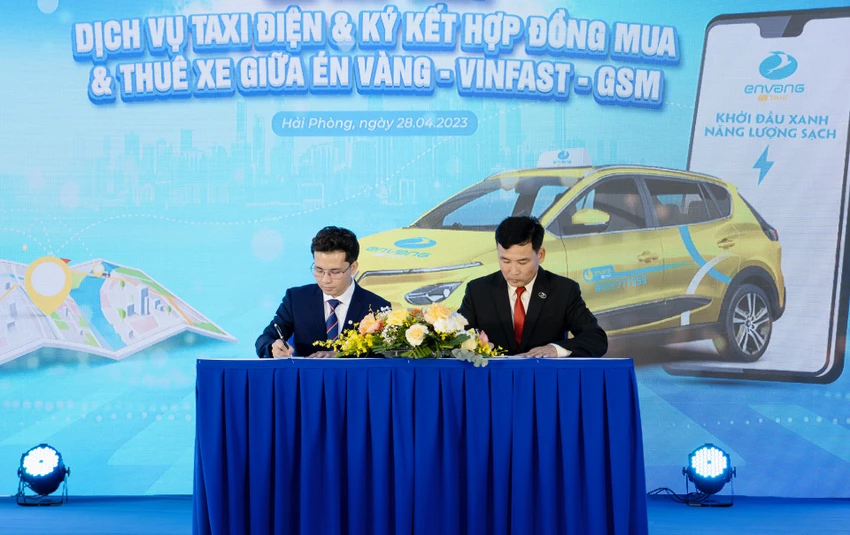 Hai đơn vị ký kết. Hai đơn vị ký kết.
