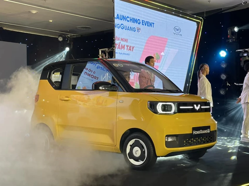 Nhiều ý kiến cho rằng giá bán của Wuling HongQuang Mini EV không như kỳ vọng. Nhiều ý kiến cho rằng giá bán của Wuling HongQuang Mini EV không như kỳ vọng.