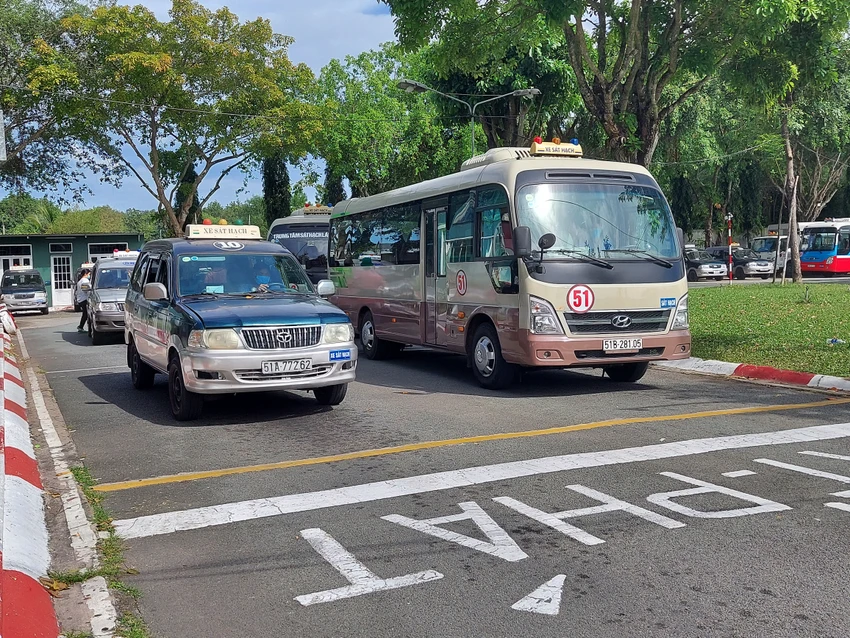 Thông tư 37/2023 của Bộ Tài chính bổ sung thêm phí sát hạch của phần thi mô phỏng lái xe. Ảnh: THY NHUNG Thông tư 37/2023 của Bộ Tài chính bổ sung thêm phí sát hạch của phần thi mô phỏng lái xe. Ảnh: THY NHUNG