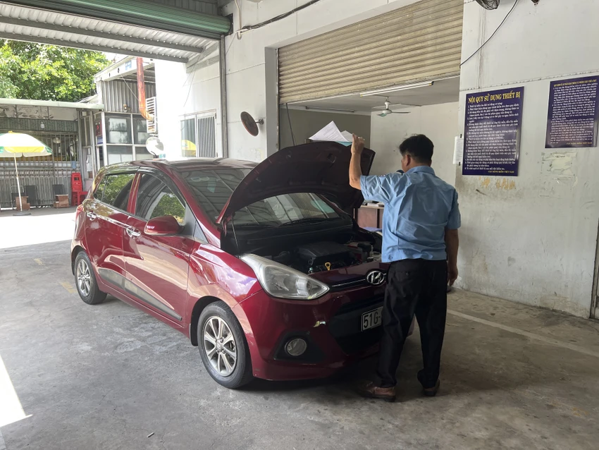 Các TTĐK lo ngại sau 3 tháng nữa, lượng xe đi kiểm định sẽ đông. Ảnh: TN Các TTĐK lo ngại sau 3 tháng nữa, lượng xe đi kiểm định sẽ đông. Ảnh: TN