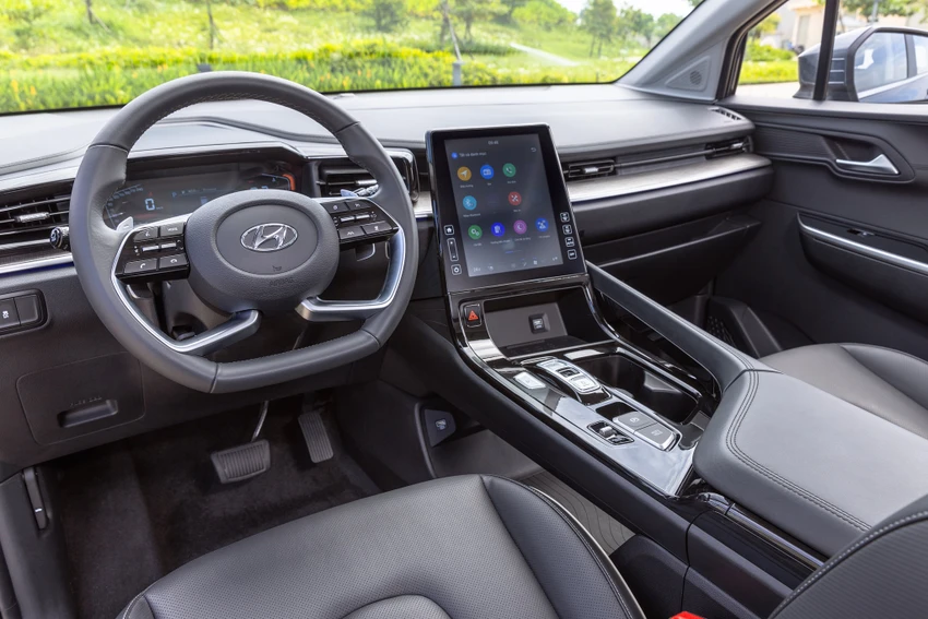 Hyundai -Custin