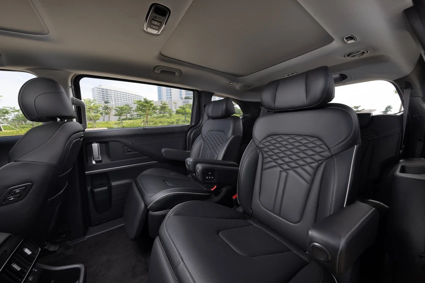 Hyundai Custin - 54.jpg