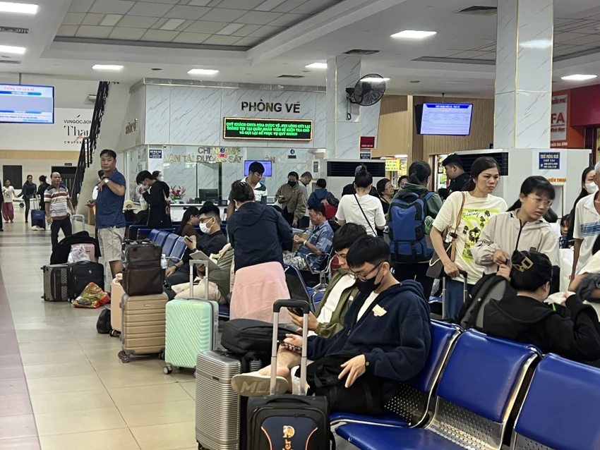 đi tàu hoả