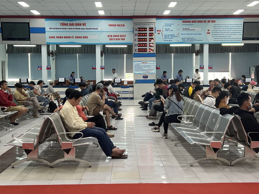 vé tàu Tết