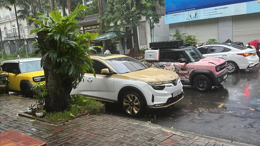 ô tô điện mini