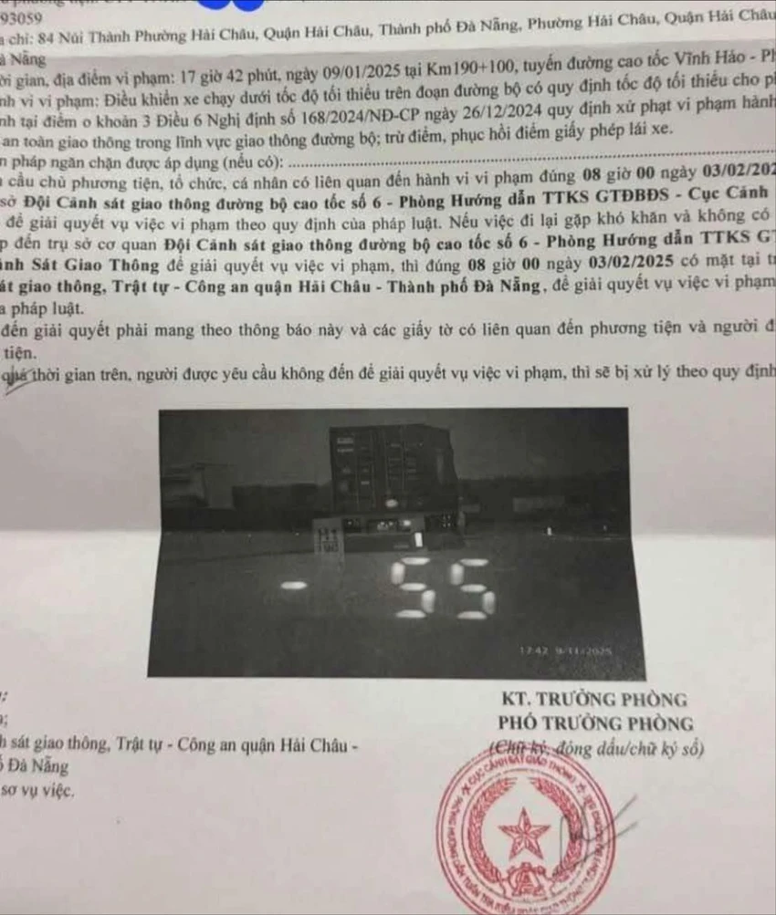 trên cao tốc