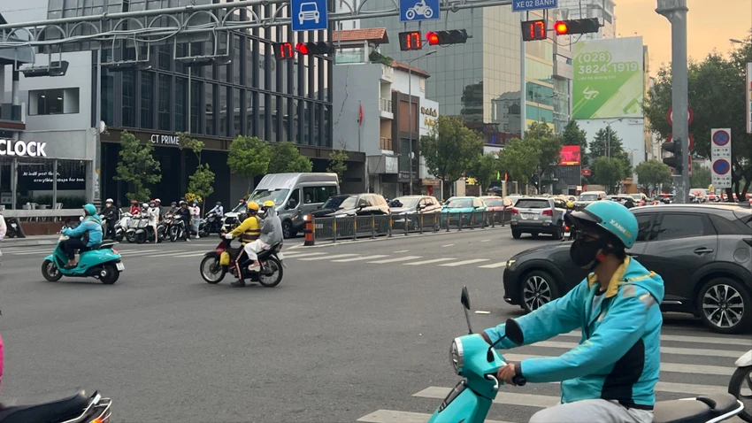 vượt đèn đỏ