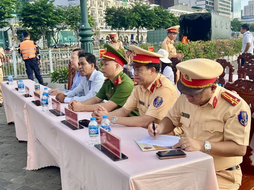 CSGT-duong-thuy.jpg