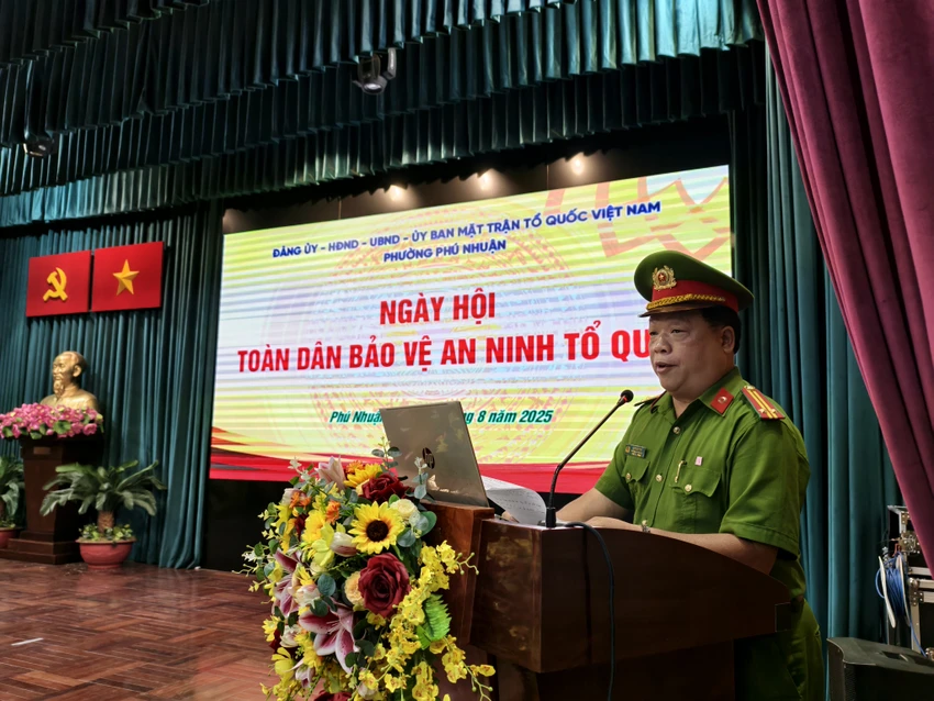 phuong-phu-nhuan-03.jpg