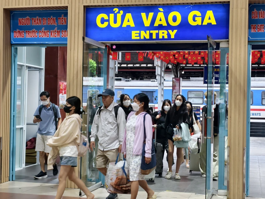 quay trở lại TP.HCM