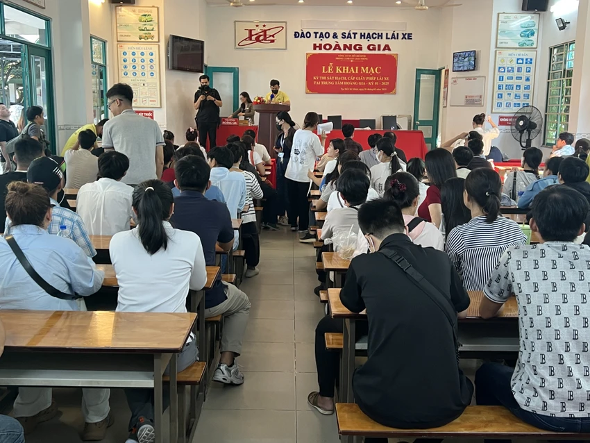 dao-tao-sat-hach-lai-xe-1.JPG