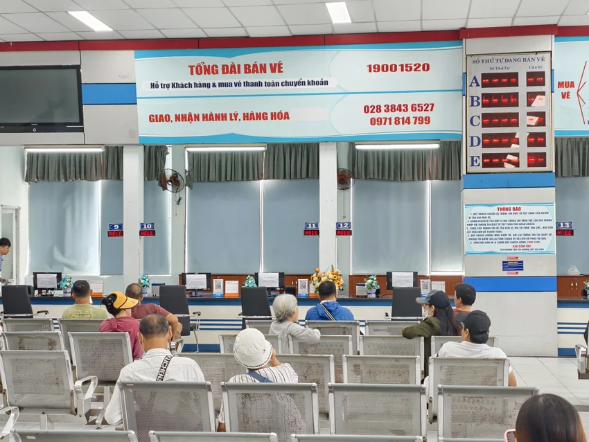vé tàu Tết