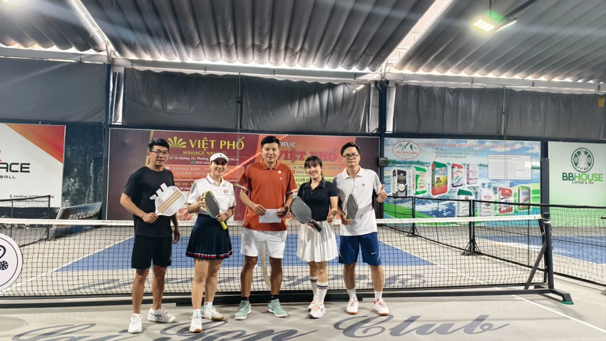 pickleball-2.jpg