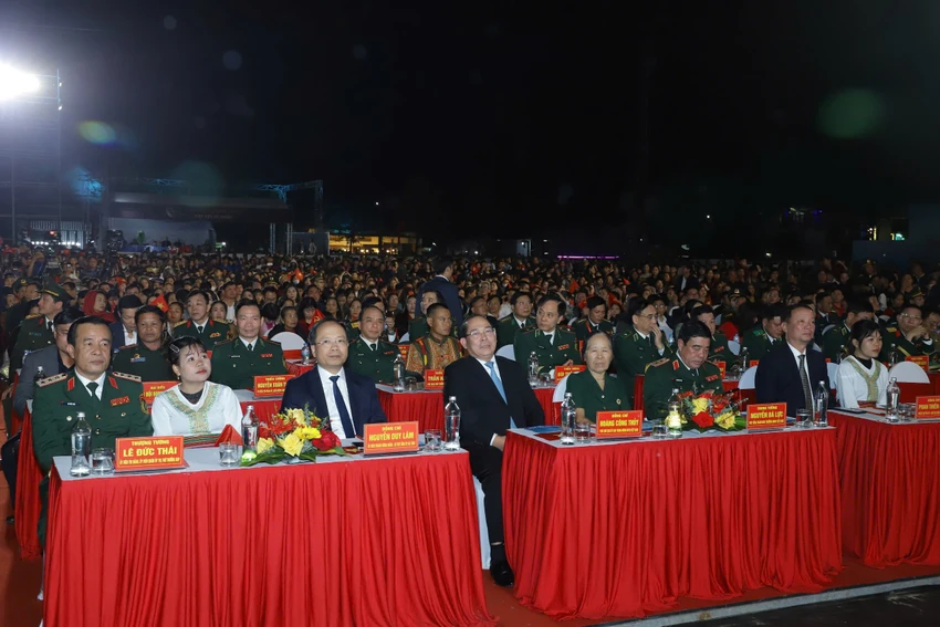 Xuan-Bien-phong-4.jpg