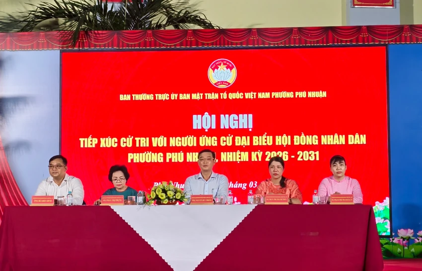 phuong-Phu-Nhuan-1.jpg