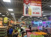 Siêu thị thiếu hàng, nghẽn online chỉ là tạm thời