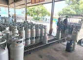Giá gas tháng 11 tiếp tục tăng, 1 bình gas giá nửa triệu đồng 