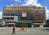 Thương nhân thắc mắc: Bao giờ được bán hàng trở lại?