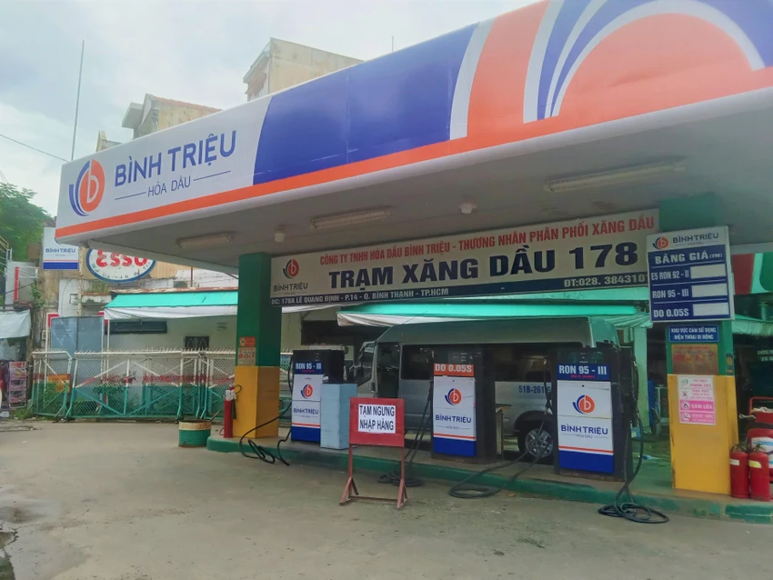 Cửa hàng xăng dầu quận Bình Thạnh tạm ngừng bán với lý do đang nhập hàng Cửa hàng xăng dầu quận Bình Thạnh tạm ngừng bán với lý do đang nhập hàng
