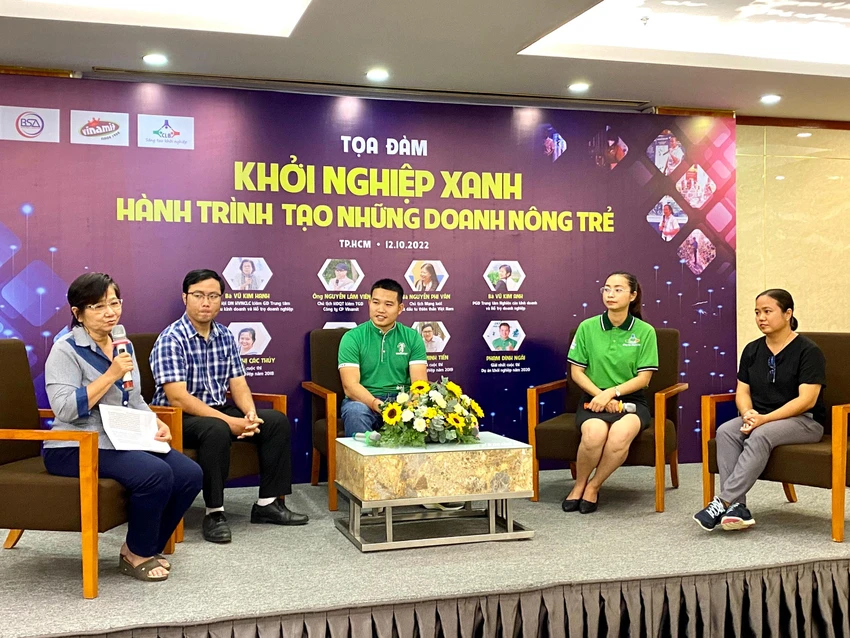 Các bạn trẻ khởi nghiệp thành công chia sẻ tại tọa đàm Các bạn trẻ khởi nghiệp thành công chia sẻ tại tọa đàm