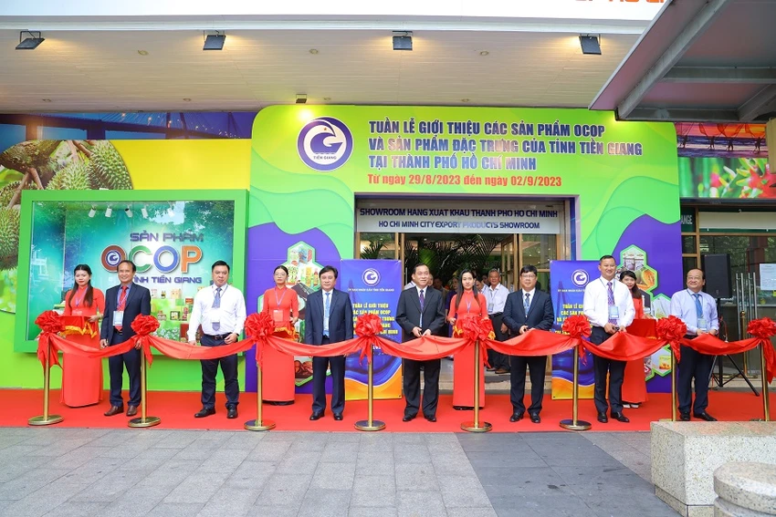 Tuần lễ sản phẩm OCOP tỉnh Tiền Giang đang diễn ra tại TP.HCM đến 2-9. Tuần lễ sản phẩm OCOP tỉnh Tiền Giang đang diễn ra tại TP.HCM đến 2-9.