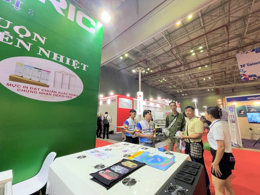 chuan-EOKO-TEX.jpg